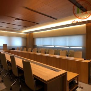 rèm cuốn lưới văn phòng