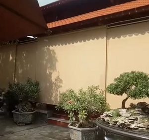 Rèm Cuốn Lưới Tự Động Che Gỗ